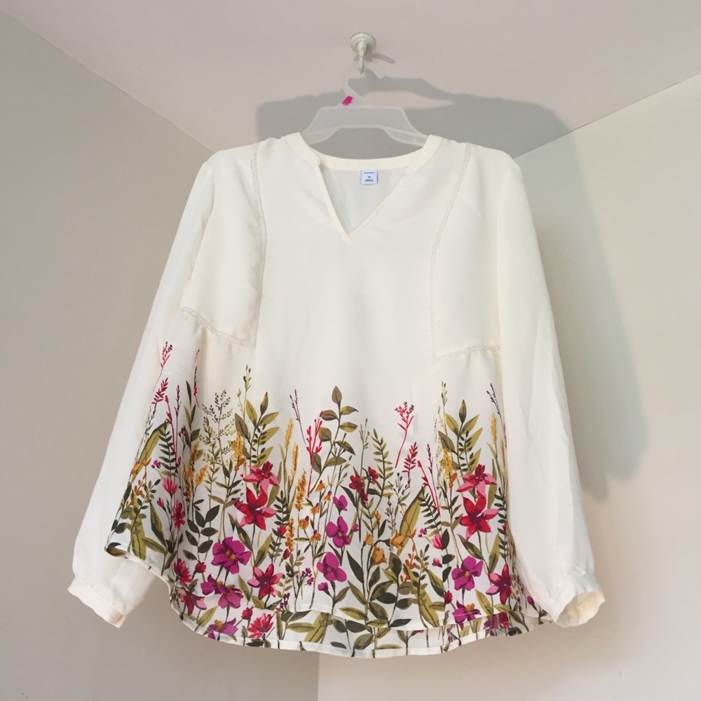 Women’s blouse